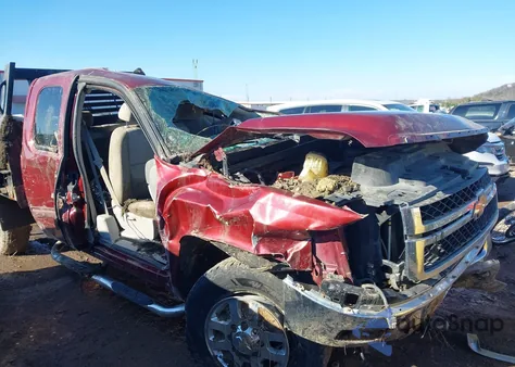 2013 Chevrolet Silverado 2500Hd Lt from USA, damaged, VIN 1GC2KXCG8DZ372191